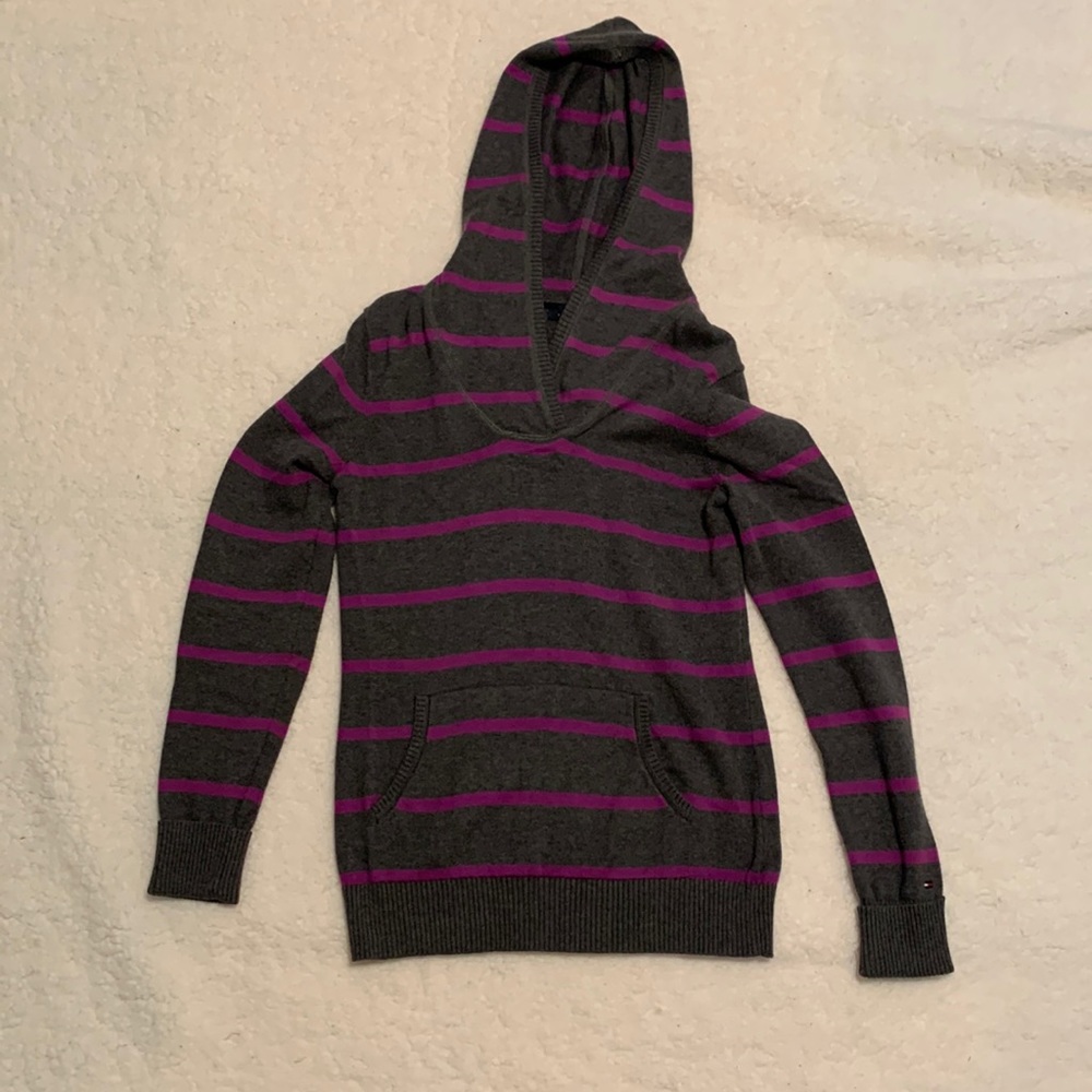 Tommy Hilfiger sweater
